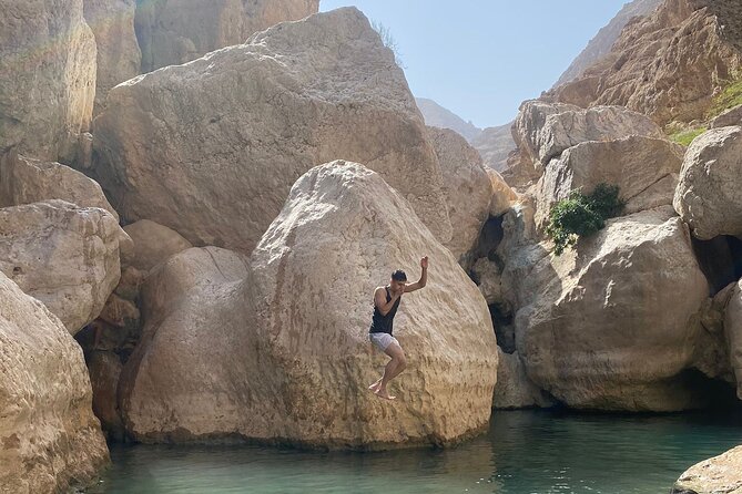 Private Tour Wadi Shab & Sinkhole Tour – Swim, Hike & Explore - Is $175 per person good value?