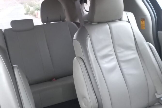 Private Transfer Arrival or Departure Muscat Airport - Departure service from your hotel to the airport