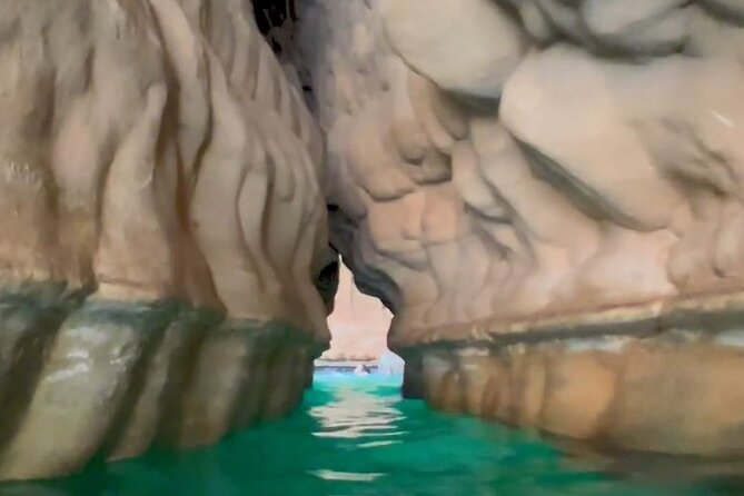 Private Wadi Shab - Bimmah Sinkhole - White Sand Beach - Full Day Tour - Why Wadi Shab is worth the long outing