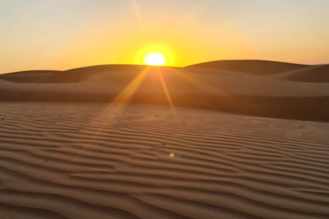 Private Watching Sunrise in the Desert - Early Morning Tour - A private 4WD ride from Muscat
