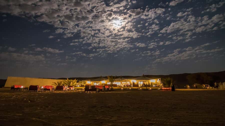 Safari World Zoo and Wahiba Sands with Sunset - The Muscat pickup and the real length of the day