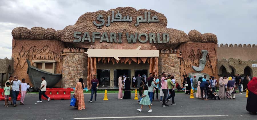 Safari World Zoo and Wahiba Sands with Sunset - Camel rides and quad biking: check what you are paying for