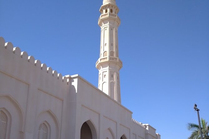 Salalah City tour - Souq Al Hafa: frankincense, scents, and open-air shopping