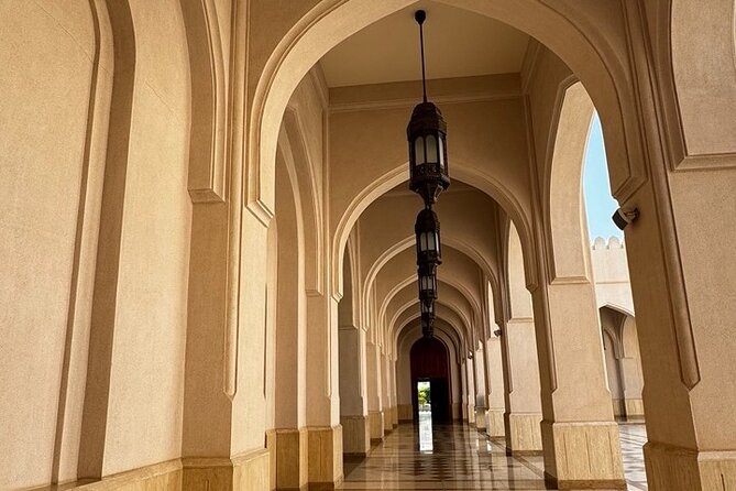 Salalah City Tour: Discover Salalahs Treasures with a Local Guide - Salalah’s coconut and banana stalls