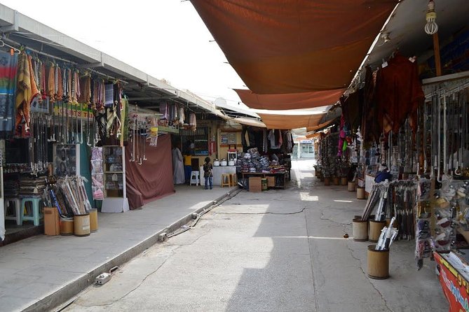 Salalah City Tour :Salalah Tours - Sultan Qaboos Mosque and Salalah’s palm plantations