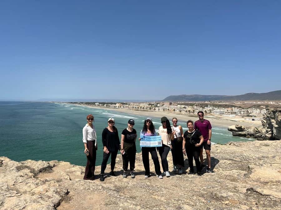 Salalah: Wadi Darbat, Jabal Samhan, Baobab, Mirbat Sand Dune - Taqa begins the day with fishing boats and old forts