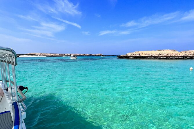 Snorkeling in Daymaniat Island - Key Points at a Glance