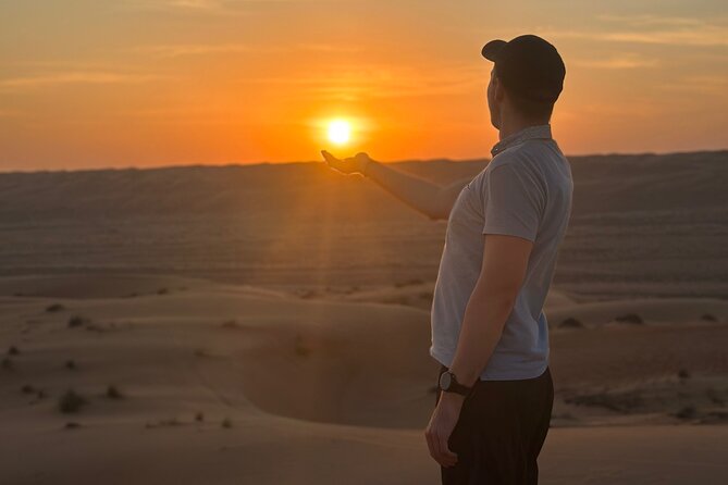 Sunset in Wahiba Sands 4x4 Adventure - Key points at a glance