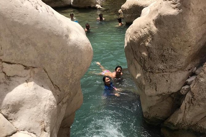 Tour Jawahir 2 Days-1 Night In Wahiba Sands, Oman Tours Package - What the private 4WD setup means for you