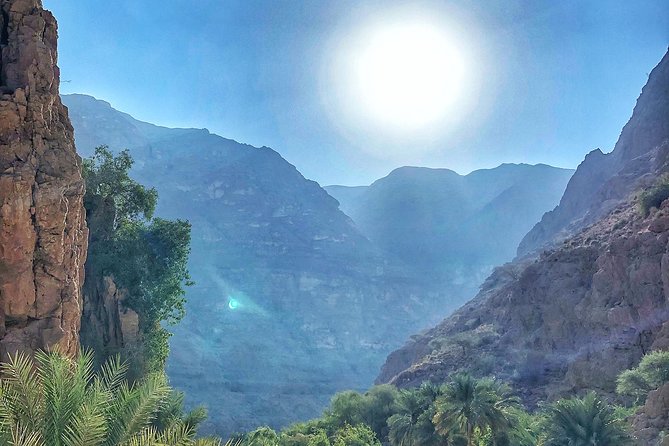 Wadi Shab and Bimmah Sinkhole Group Full Day Tour - Heat and footing are the real challenge