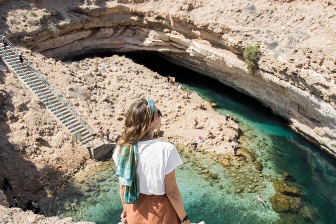 WADI SHAB - Muscat, Oman - A private vehicle matters on a nine-hour day
