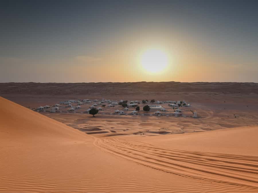 Wahiba Sands and Wadi Bani Khalid Full-Day Tour from Muscat - From Muscat to eastern Oman by 4x4