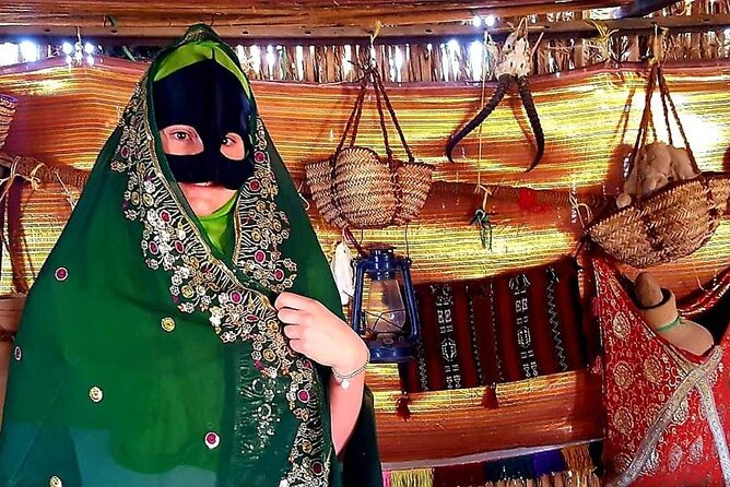 Wahiba Sands Desert and Wadi Hawar Private Tour - Wahiba Sands by 4WD and camel