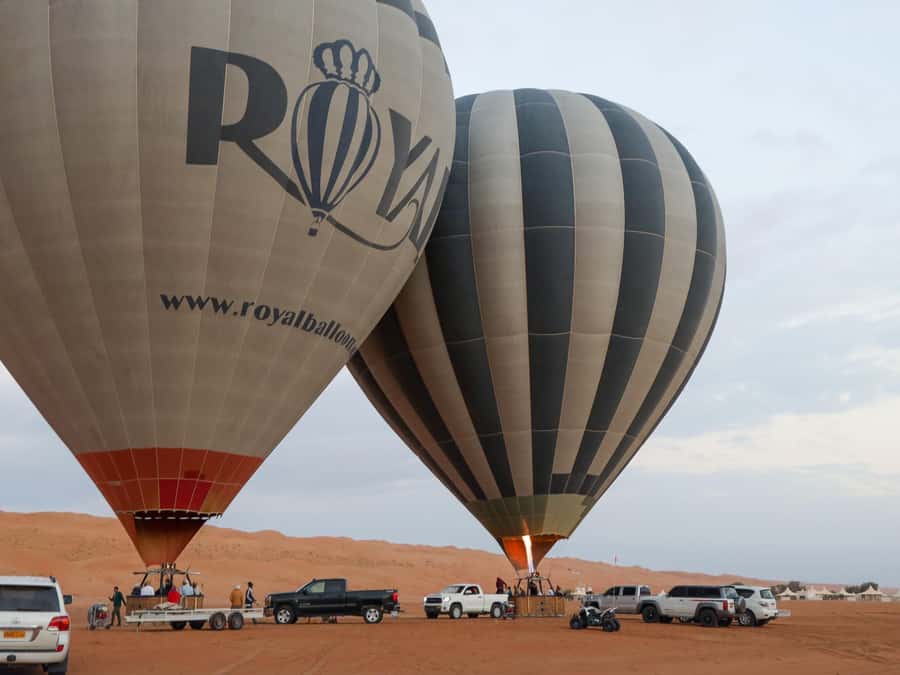 Wahiba Sands: Hot Air Balloon Experience - The pre-dawn pickup and desert drive