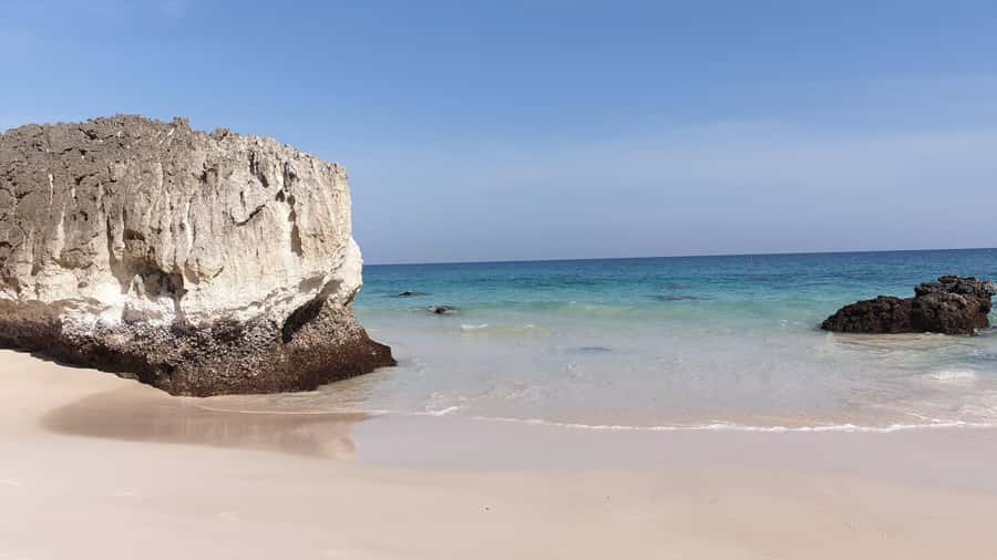 West Salalah: Caribbean of the Orient Fazayah Beaches & City - Ending at Mughsail Beach